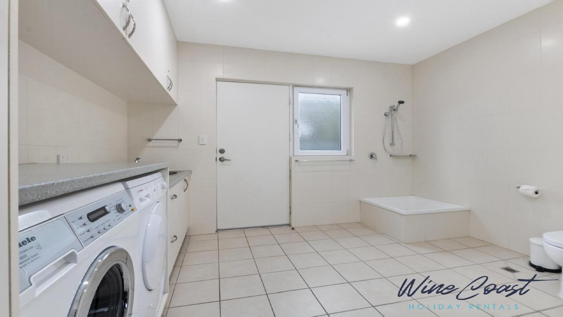 35 Degrees South By Wine Coast Holiday Rentals - Escape To The Fabulous 35 Degrees South By Wine Coast Holiday Rentals. Port Noarlunga Dış mekan fotoğraf